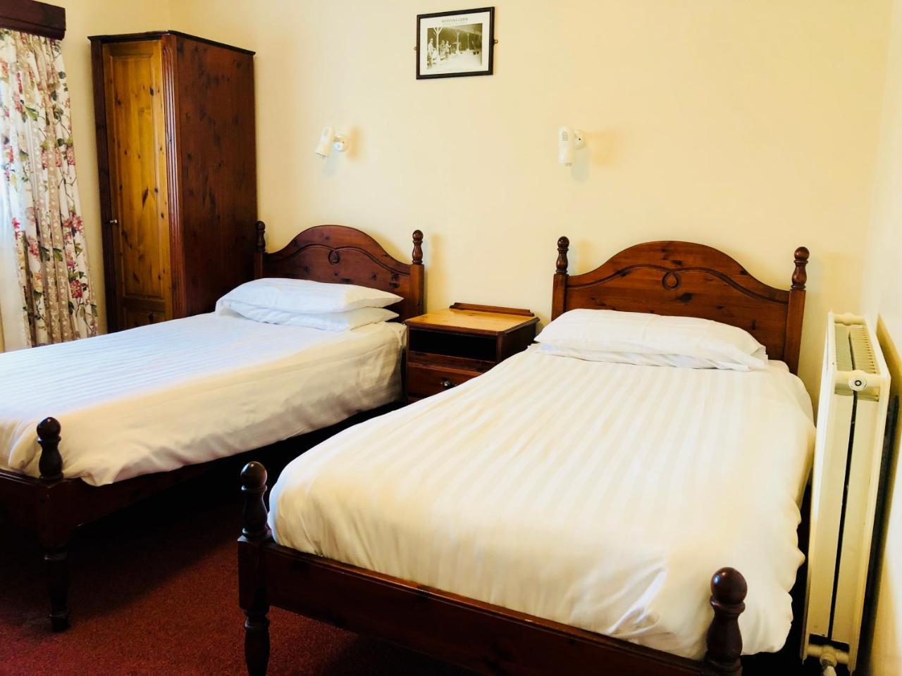 Silverdale Inn & Lodge Johnston Kültér fotó